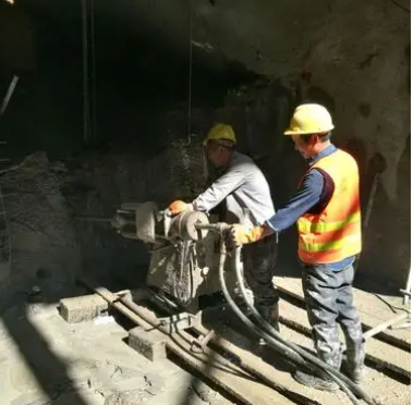 浦江水下抗分散灌浆料特点 水下不分散注浆料介绍