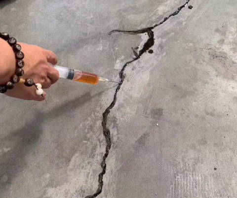 浦江混凝土裂缝修补技术详解​
